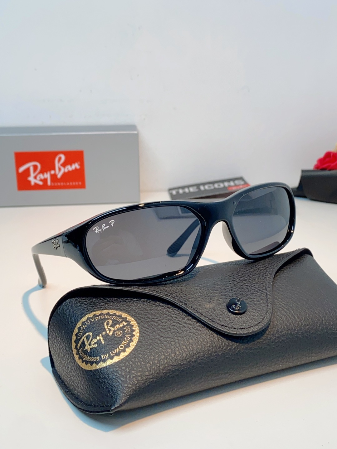 RayBan雷朋 2026新款复古窄框永不过时,经典运动小圆镜上线,全框低调显瘦,窄长镜框修饰方圆脸、鹅 RayBan雷朋 2026新款复古窄框永不过时,经典运动小圆镜上线,全框低调显瘦,窄长镜框修饰方圆脸、鹅