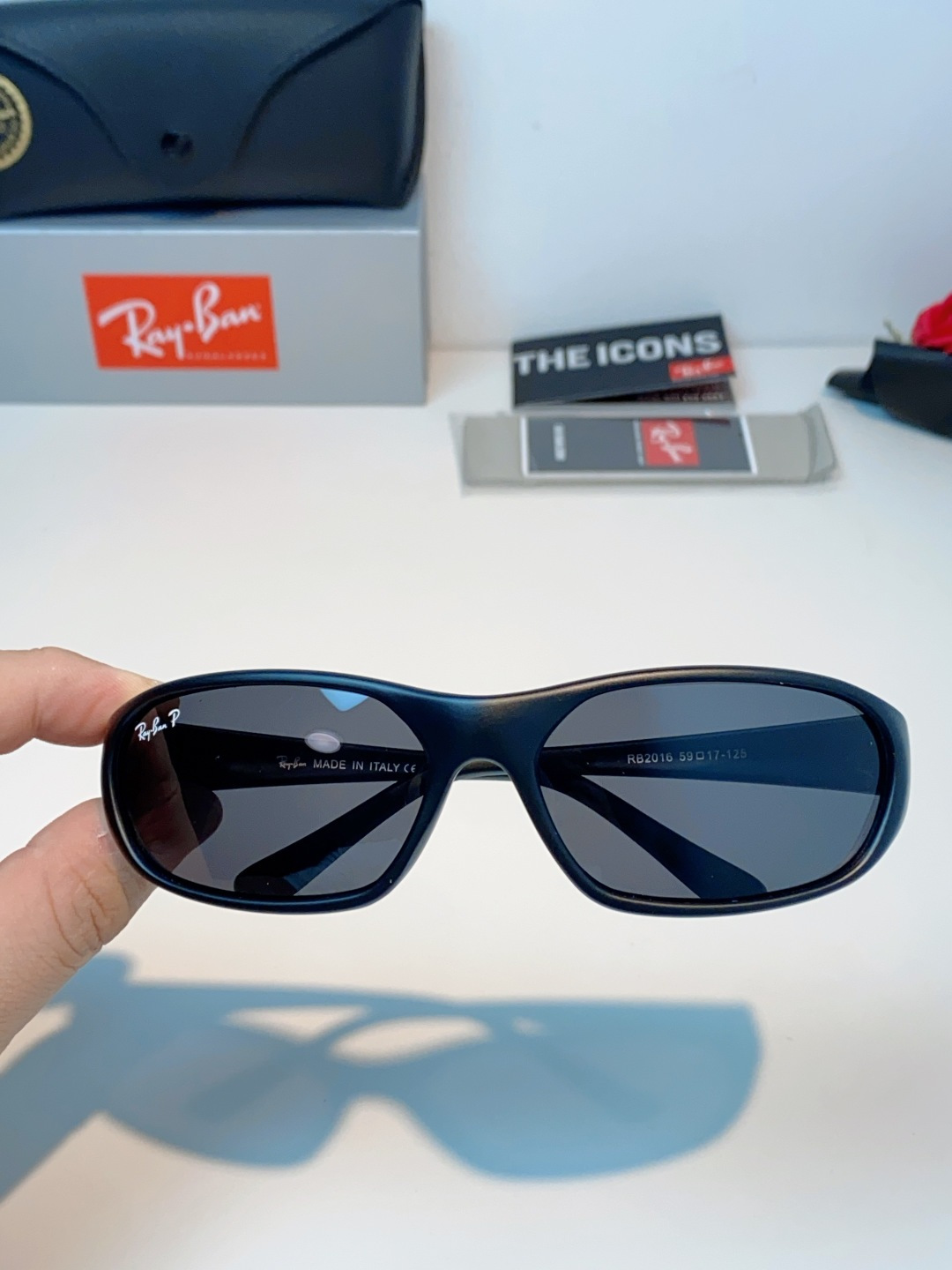 RayBan雷朋 2026新款复古窄框永不过时,经典运动小圆镜上线,全框低调显瘦,窄长镜框修饰方圆脸、鹅 RayBan雷朋 2026新款复古窄框永不过时,经典运动小圆镜上线,全框低调显瘦,窄长镜框修饰方圆脸、鹅