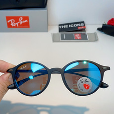 RayBan雷朋 2026新款经典小圆框偏光墨镜上线专柜,复古耐看不挑穿搭,偏光镜片防晒护眼,简约黑框低 RayBan雷朋 2026新款经典小圆框偏光墨镜上线专柜,复古耐看不挑穿搭,偏光镜片防晒护眼,简约黑框低