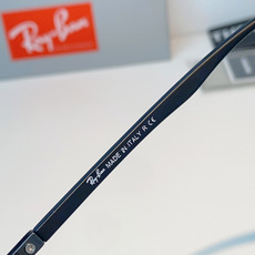 RayBan雷朋 2026新款经典小圆框偏光墨镜上线专柜,复古耐看不挑穿搭,偏光镜片防晒护眼,简约黑框低 RayBan雷朋 2026新款经典小圆框偏光墨镜上线专柜,复古耐看不挑穿搭,偏光镜片防晒护眼,简约黑框低