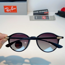 RayBan雷朋 2026新款经典小圆框偏光墨镜上线专柜,复古耐看不挑穿搭,偏光镜片防晒护眼,简约黑框低 RayBan雷朋 2026新款经典小圆框偏光墨镜上线专柜,复古耐看不挑穿搭,偏光镜片防晒护眼,简约黑框低