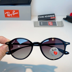 RayBan雷朋 2026新款经典小圆框偏光墨镜上线专柜,复古耐看不挑穿搭,偏光镜片防晒护眼,简约黑框低 RayBan雷朋 2026新款经典小圆框偏光墨镜上线专柜,复古耐看不挑穿搭,偏光镜片防晒护眼,简约黑框低