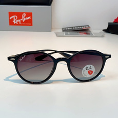 RayBan雷朋 2026新款经典小圆框偏光墨镜上线专柜,复古耐看不挑穿搭,偏光镜片防晒护眼,简约黑框低 RayBan雷朋 2026新款经典小圆框偏光墨镜上线专柜,复古耐看不挑穿搭,偏光镜片防晒护眼,简约黑框低