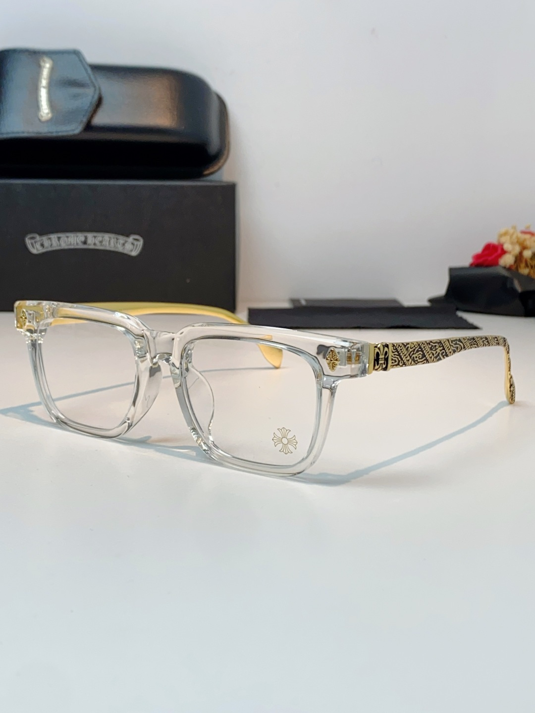 Chrome Hearts 克罗心 2026新款经典黑粗方框版型，利落方正轮廓，强效修饰圆脸、鹅蛋脸、方