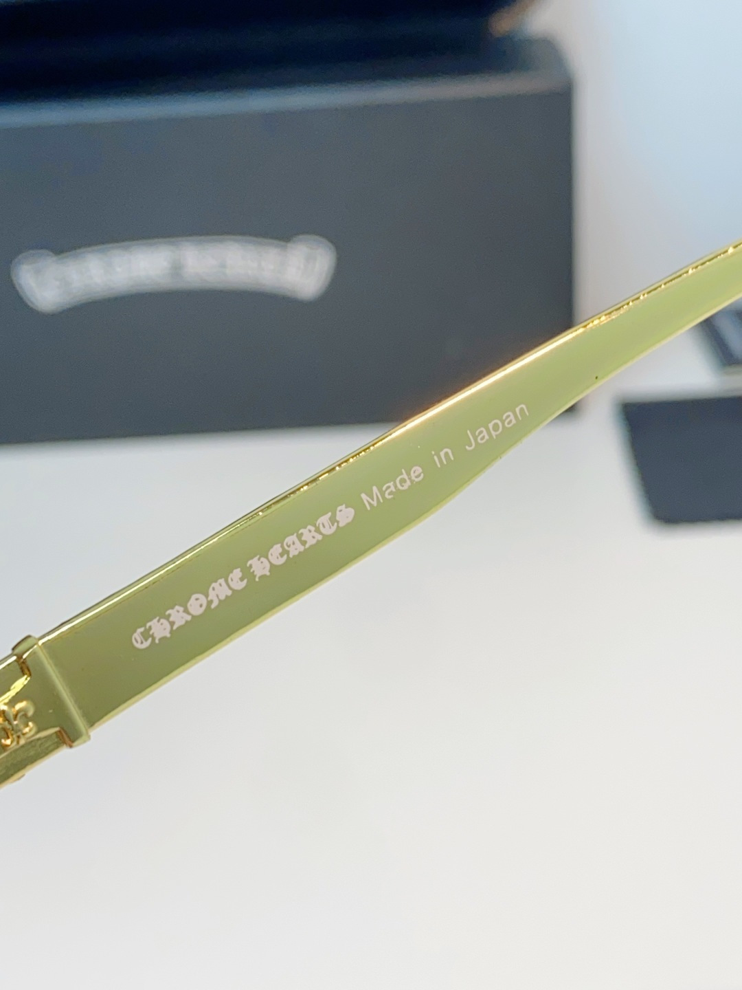 Chrome Hearts 克罗心 2026新款经典黑粗方框版型，利落方正轮廓，强效修饰圆脸、鹅蛋脸、方