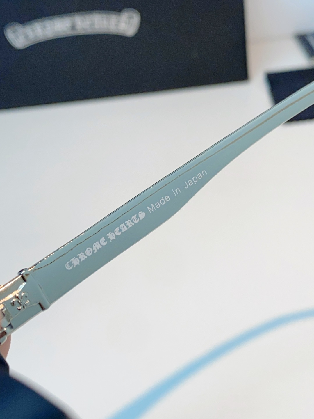 Chrome Hearts 克罗心 2026新款经典黑粗方框版型，利落方正轮廓，强效修饰圆脸、鹅蛋脸、方