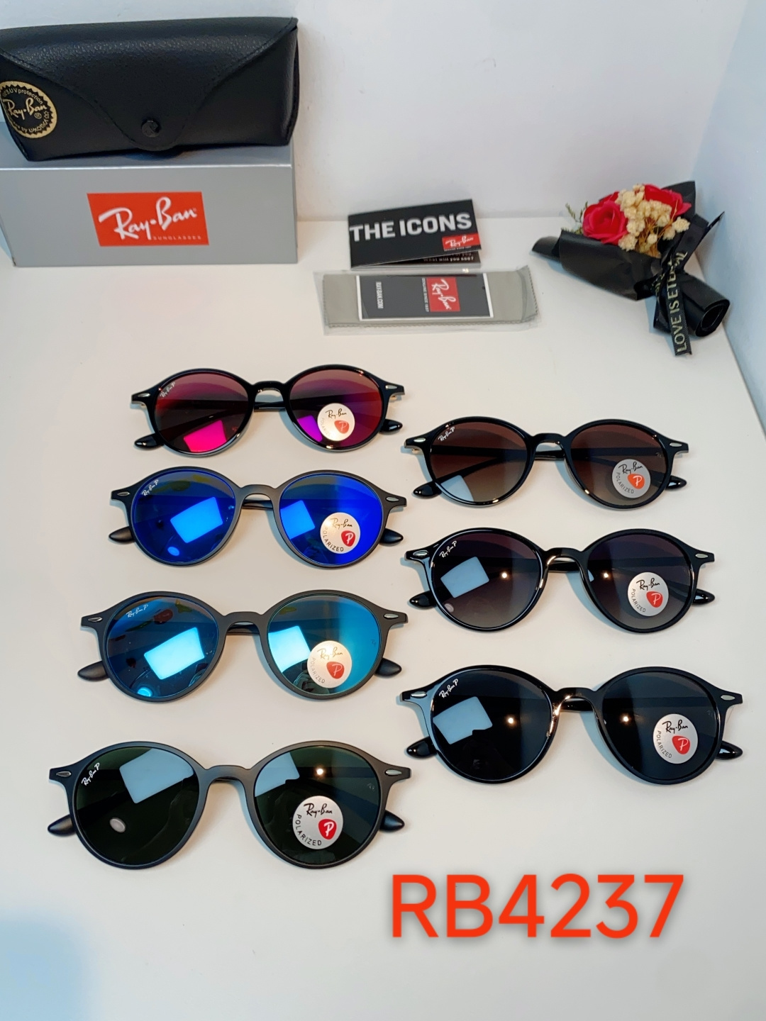 RayBan雷朋 2026新款经典小圆框偏光墨镜上线专柜，复古耐看不挑穿搭，偏光镜片防晒护眼，简约黑框低