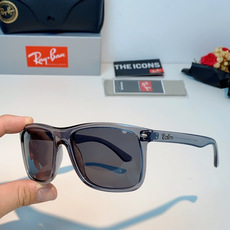 RayBan雷朋 2026新款百搭方框墨镜,通透磨砂白框视觉降温,夏日专属清爽感。高清偏光镜片,防晒护眼两不误,修饰各种 RayBan雷朋 2026新款百搭方框墨镜,通透磨砂白框视觉降温,夏日专属清爽感。高清偏光镜片,防晒护眼两不误,修饰各种