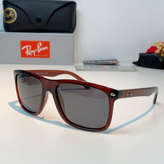 RayBan雷朋 2026新款百搭方框墨镜,通透磨砂白框视觉降温,夏日专属清爽感。高清偏光镜片,防晒护眼两不误,修饰各种 RayBan雷朋 2026新款百搭方框墨镜,通透磨砂白框视觉降温,夏日专属清爽感。高清偏光镜片,防晒护眼两不误,修饰各种