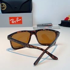 RayBan雷朋 2026新款百搭方框墨镜,通透磨砂白框视觉降温,夏日专属清爽感。高清偏光镜片,防晒护眼两不误,修饰各种 RayBan雷朋 2026新款百搭方框墨镜,通透磨砂白框视觉降温,夏日专属清爽感。高清偏光镜片,防晒护眼两不误,修饰各种