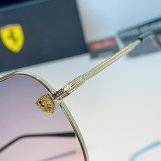 RayBan雷朋 Ferrari法拉利 跃马联名金属,鎏金细框自带高级质感,多边形框型巨显脸小 轻量镜架久戴无负担,可配 RayBan雷朋 Ferrari法拉利 跃马联名金属,鎏金细框自带高级质感,多边形框型巨显脸小 轻量镜架久戴无负担,可配