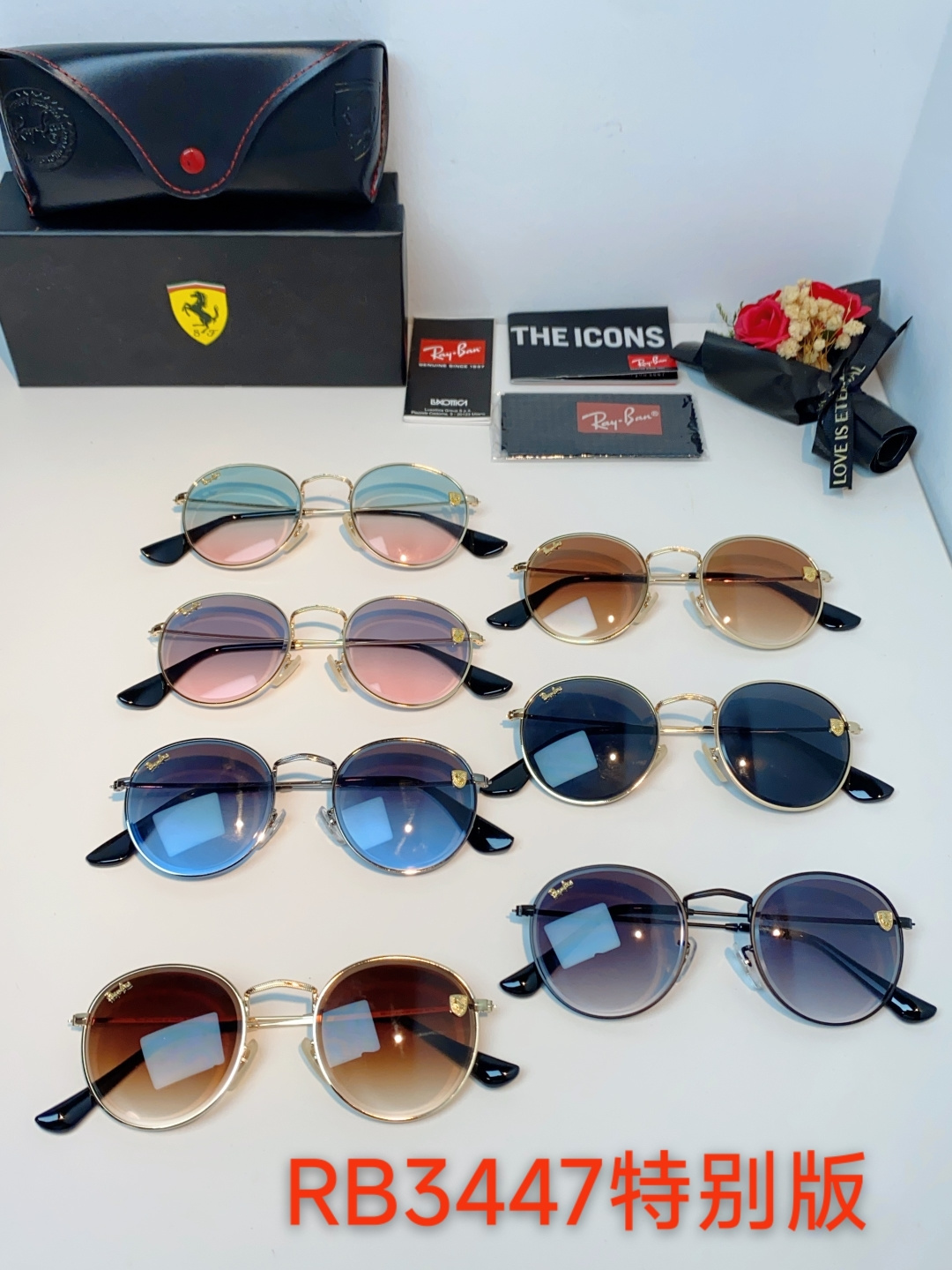 RayBan雷朋 Ferrari联名复古圆框太阳镜,把超跑的利落格调戴在脸上。哑光细金属镜架纤细轻盈,久戴无压鼻负担,经 RayBan雷朋 Ferrari联名复古圆框太阳镜,把超跑的利落格调戴在脸上。哑光细金属镜架纤细轻盈,久戴无压鼻负担,经
