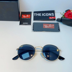 RayBan雷朋 Ferrari联名复古圆框太阳镜,把超跑的利落格调戴在脸上。哑光细金属镜架纤细轻盈,久戴无压鼻负担,经 RayBan雷朋 Ferrari联名复古圆框太阳镜,把超跑的利落格调戴在脸上。哑光细金属镜架纤细轻盈,久戴无压鼻负担,经