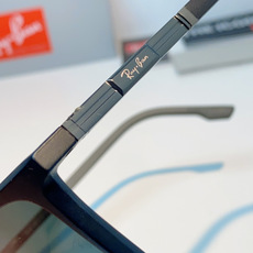 RayBan雷朋 2026新款被问爆的日常万能墨镜✨雷朋这款黑方框真的闭眼入!经典永不过时的方正镜框,镜框搭配浅渐变镜片 RayBan雷朋 2026新款被问爆的日常万能墨镜✨雷朋这款黑方框真的闭眼入!经典永不过时的方正镜框,镜框搭配浅渐变镜片