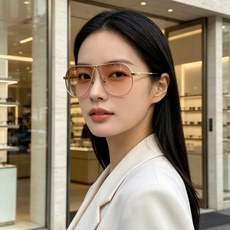 Miu Miu缪缪 2026经典蛤蟆镜 简约利落线条,自带松弛氛围感 镜腿标志性品牌刻印,低调暗藏精致感 大框版型巨藏肉 Miu Miu缪缪 2026经典蛤蟆镜 简约利落线条,自带松弛氛围感 镜腿标志性品牌刻印,低调暗藏精致感 大框版型巨藏肉