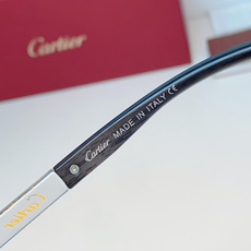 Cartier卡地亚 2026方形无框太阳镜 利落方形切边镜片,大气轮廓自带气场 经典法式轻奢,成熟男士氛围感单品 渐变 Cartier卡地亚 2026方形无框太阳镜 利落方形切边镜片,大气轮廓自带气场 经典法式轻奢,成熟男士氛围感单品 渐变