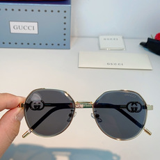 Gucci古奇 2026被问爆的八角墨镜🕶️ 高级感八角金属镜框,不挑脸型! 巧妙修饰颧骨方圆脸直接闭眼冲✨ 镜腿标志性 Gucci古奇 2026被问爆的八角墨镜🕶️ 高级感八角金属镜框,不挑脸型! 巧妙修饰颧骨方圆脸直接闭眼冲✨ 镜腿标志性