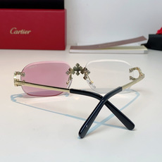 Cartier 卡地亚镶钻无框太阳镜|贵气氛围感天花板✨经典无框椭圆镜片,轻盈上脸无负重感 中梁立体镶钻豹头装饰,镜尾马 Cartier 卡地亚镶钻无框太阳镜|贵气氛围感天花板✨经典无框椭圆镜片,轻盈上脸无负重感 中梁立体镶钻豹头装饰,镜尾马