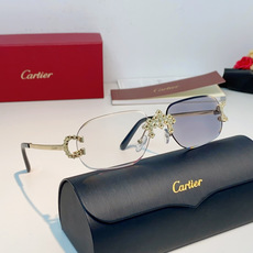 Cartier 卡地亚镶钻无框太阳镜|贵气氛围感天花板✨经典无框椭圆镜片,轻盈上脸无负重感 中梁立体镶钻豹头装饰,镜尾马 Cartier 卡地亚镶钻无框太阳镜|贵气氛围感天花板✨经典无框椭圆镜片,轻盈上脸无负重感 中梁立体镶钻豹头装饰,镜尾马