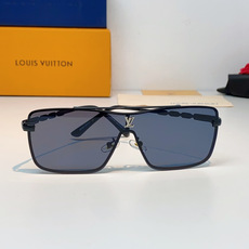 LOUISVUITTON路易威登 LV一体式飞行员大框墨镜|酷感气场担当🕶整片式连体镜片设计,视野开阔大气,巨显脸小 LOUISVUITTON路易威登 LV一体式飞行员大框墨镜|酷感气场担当🕶整片式连体镜片设计,视野开阔大气,巨显脸小