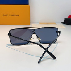 LOUISVUITTON路易威登 LV一体式飞行员大框墨镜|酷感气场担当🕶整片式连体镜片设计,视野开阔大气,巨显脸小 LOUISVUITTON路易威登 LV一体式飞行员大框墨镜|酷感气场担当🕶整片式连体镜片设计,视野开阔大气,巨显脸小