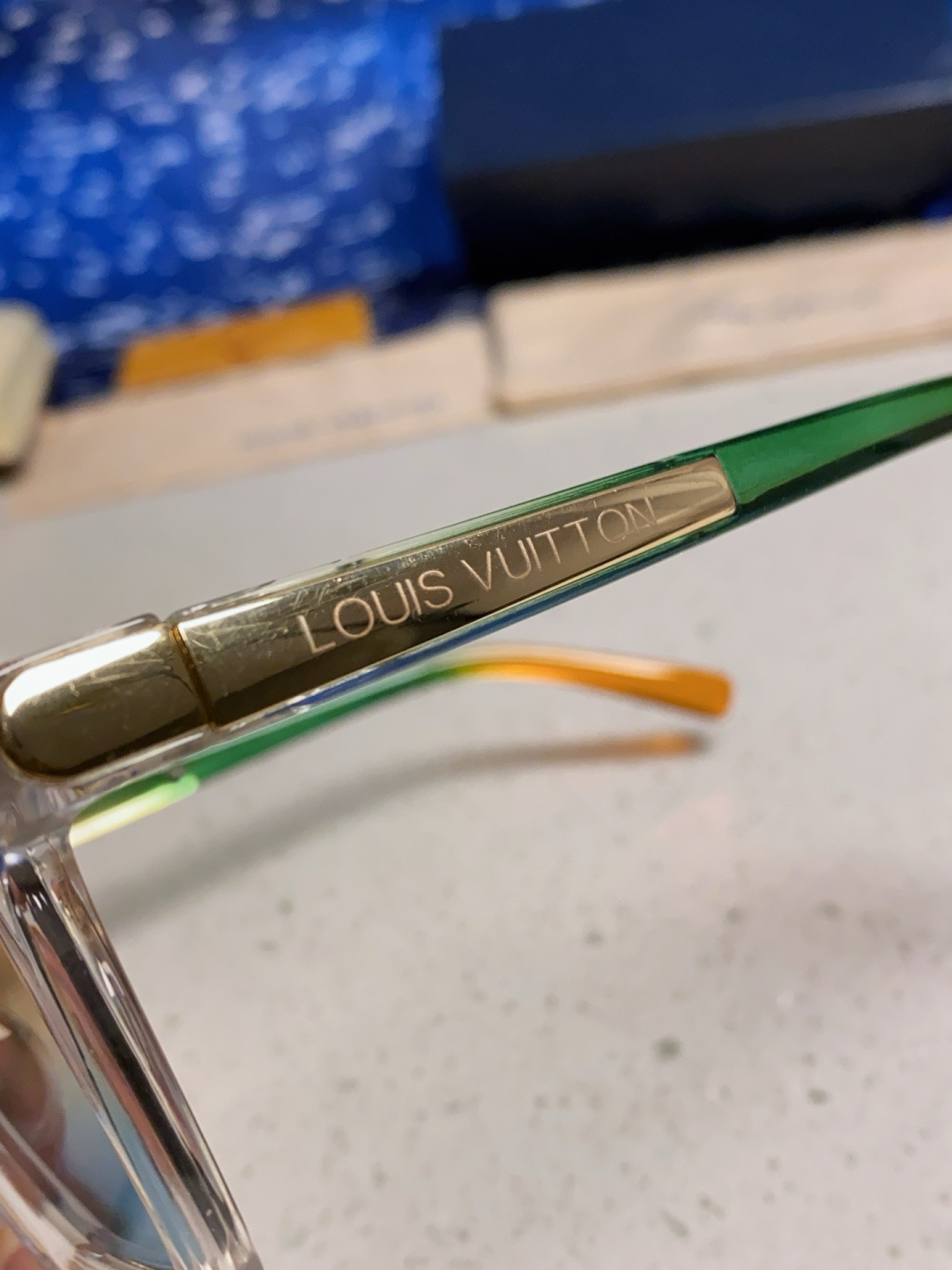 LouisVuitton路易威登 新款韩版个性宽边粗框太阳眼镜男女潮人墨镜朋克风方形大框蹦迪眼镜