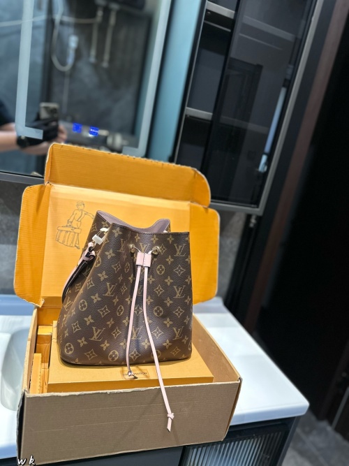 Louis Vuitton Noe Monogram Canvas Bucket Bag with Box, 26cm 1 Louis Vuitton Noe Monogram Canvas Bucket Bag with Box, 26cm