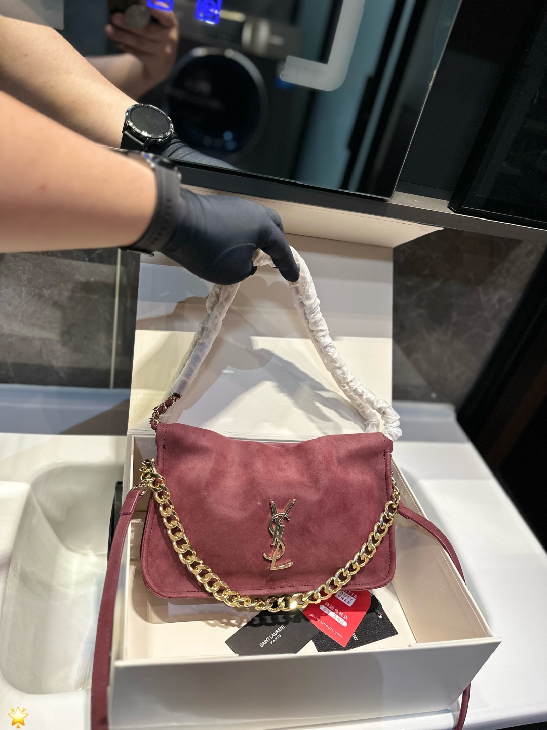 ❤️💰295(礼盒包装)❤️ 圣罗兰YSL腋下包 上身真的太太太有质感啦 日常逛街不要太吸晴 尺寸26×16