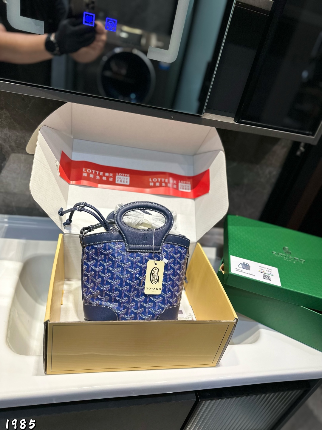 ❤️💰370(礼盒包装)❤️ Goyard戈雅 mini菜篮子 beluga 新款Mini beluga 圆环小水桶小菜篮子 半个手机的自重 超Q的外貌 不可小觑的容量 完美~⚠️尺寸23*18