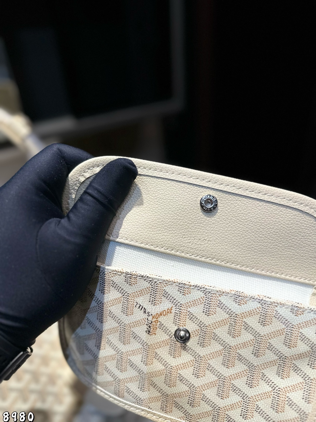 ❤️ (礼盒包装)❤️ 戈雅购物袋🛍️ 属于这个季节的购物袋 从头到尾全部都是客订哦! Goyard 小托特 实物真的很有质感, 四季绝配!size: