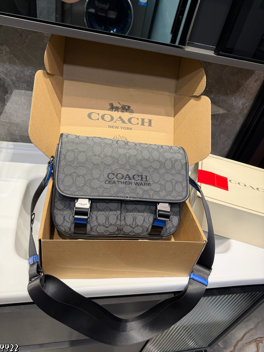 _d8N9s9WEyvHHzksNLzrbkJvq0-QyPePSmYB08Aw