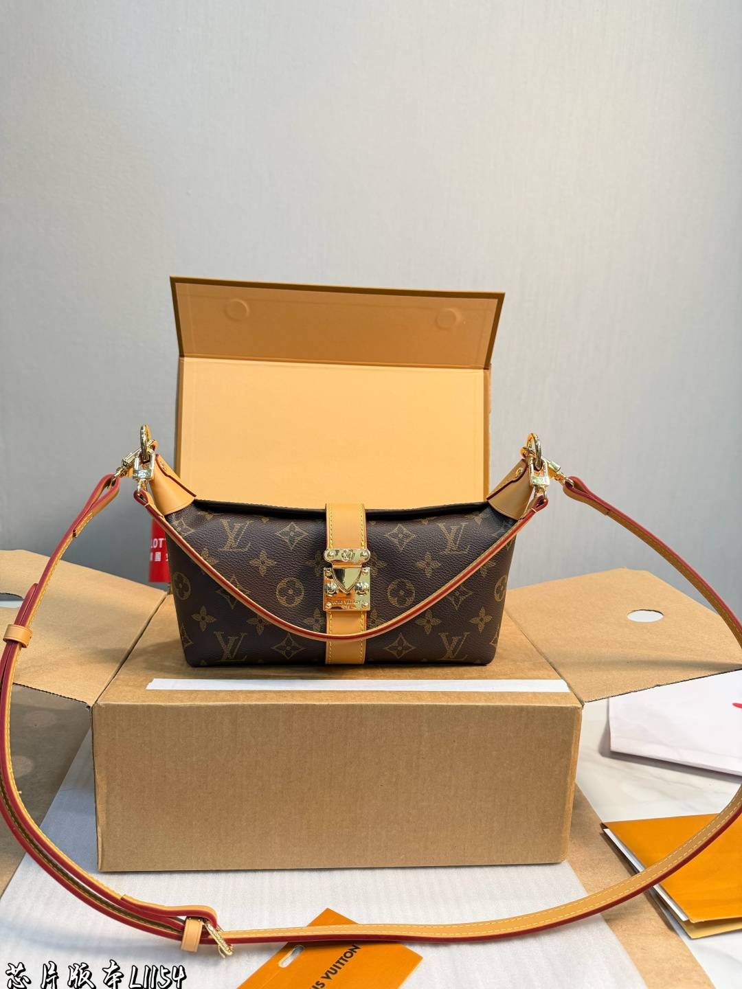 ️P218 Gift Box Packaging ️ | Lv Louis Vuitton Mia Lunch Box Bag, Single Shoulder Armpit Bag. Super Comfortable And Good-looking. It Is Really Easy To Carry. It Can Be Matched With Any Style. It Is A Popular Style And Cannot Be More Popular. Bag Size: 21 8 11cm