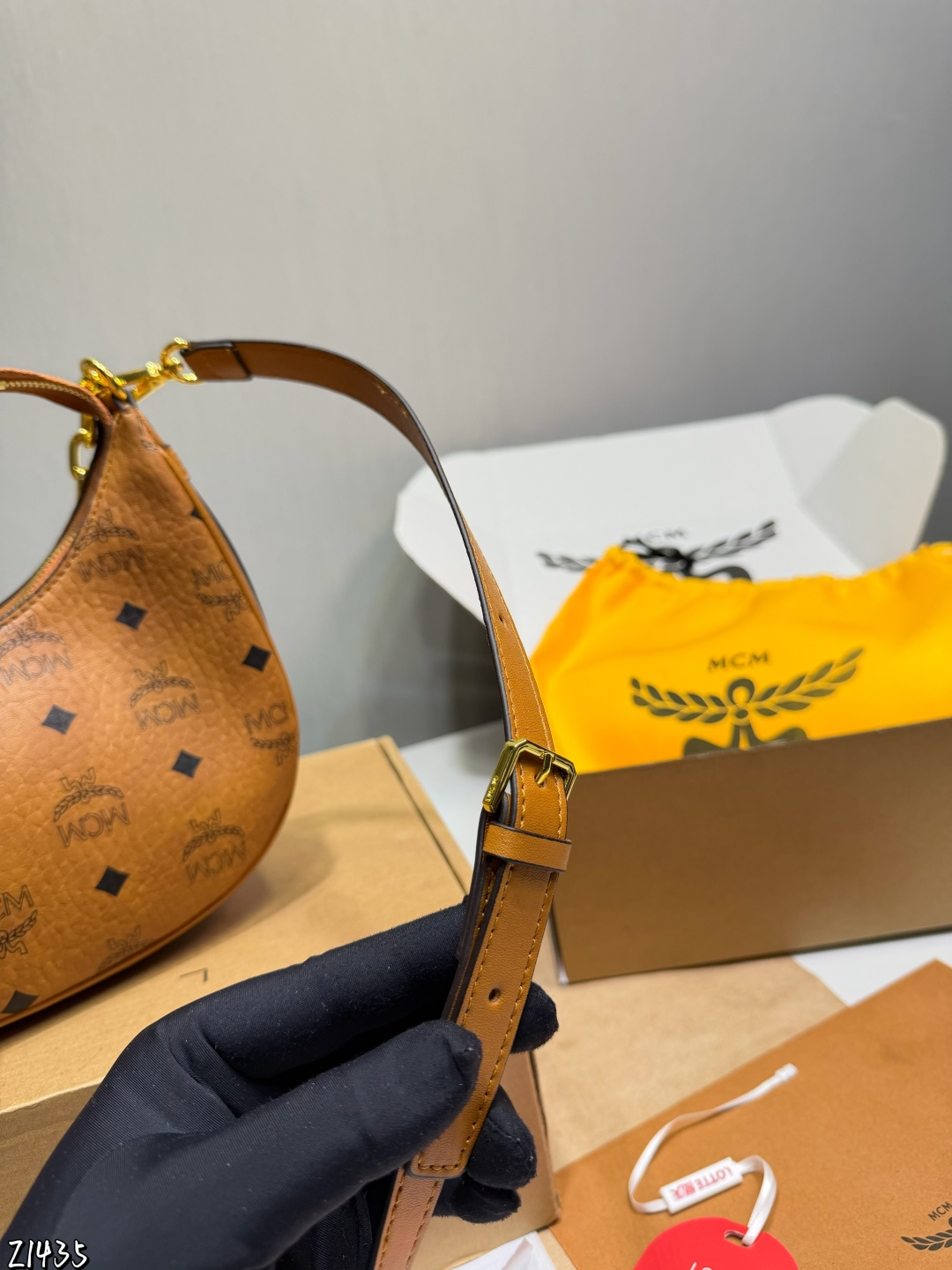 MCM bag Gift box packaging) — photo 7
