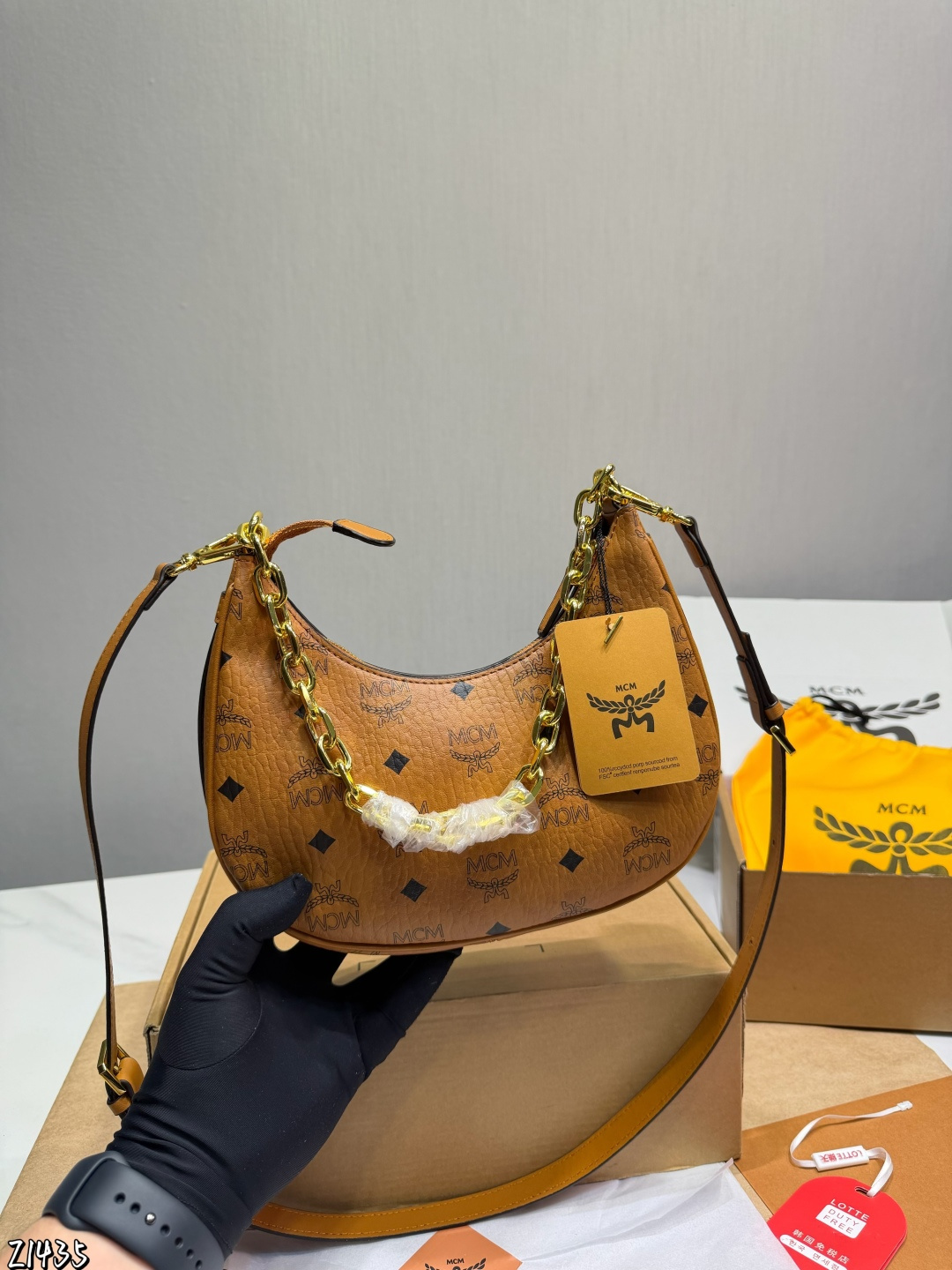 MCM bag Gift box packaging) — photo 3