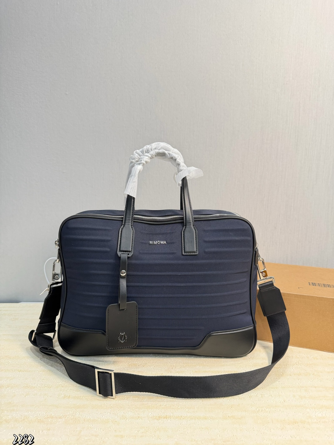 ️P398️ | Rimowa Backpack Is Brand New. Made In Italy, The Nylon Texture Has Been Sublimated Again For Comfort And Feel. It Is More Cost-effective And Suitable For You Who Pursue Low-key And Luxury. Size 30×27