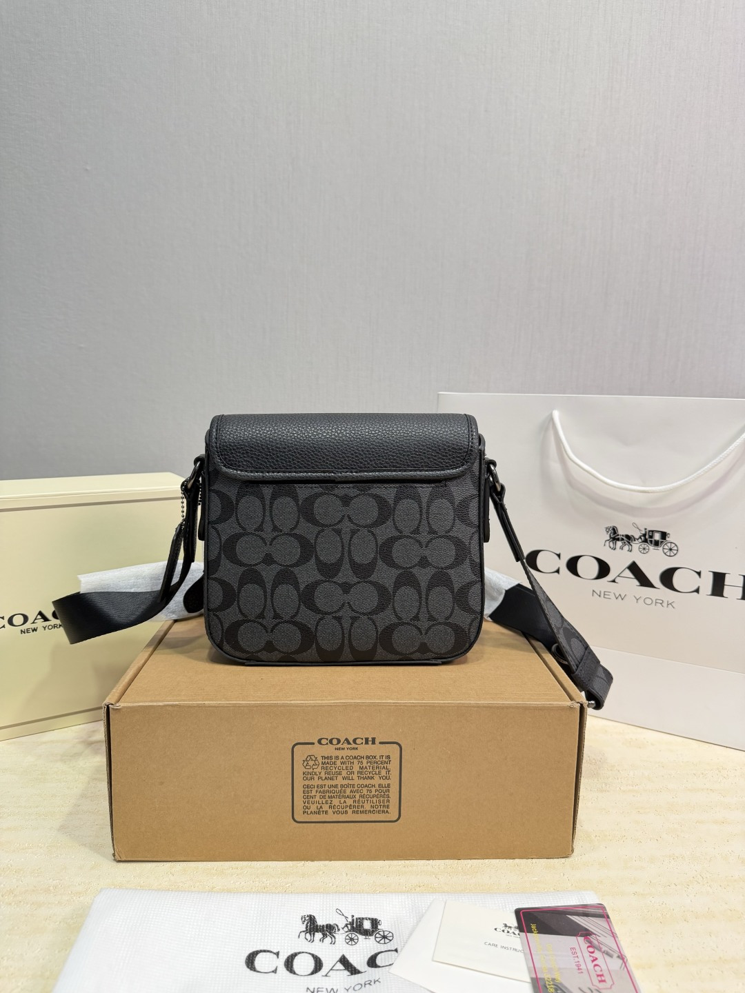 Alternative view of Crossbody Bag 11359