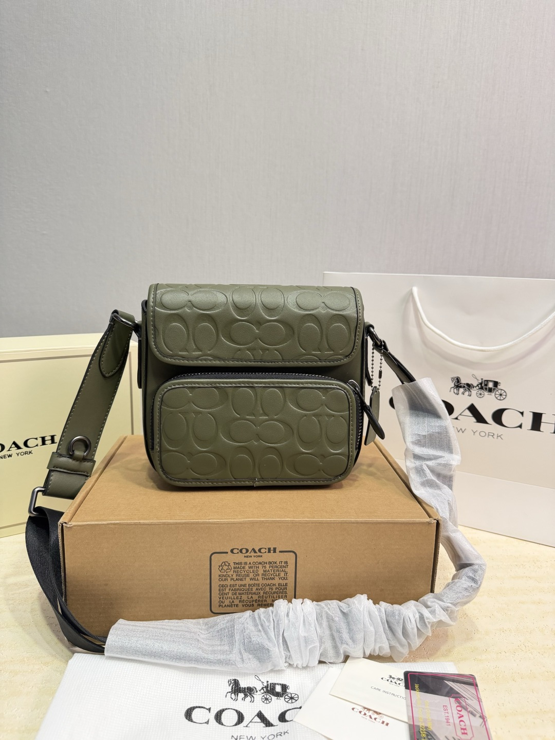 Alternative view of Crossbody Bag 11358