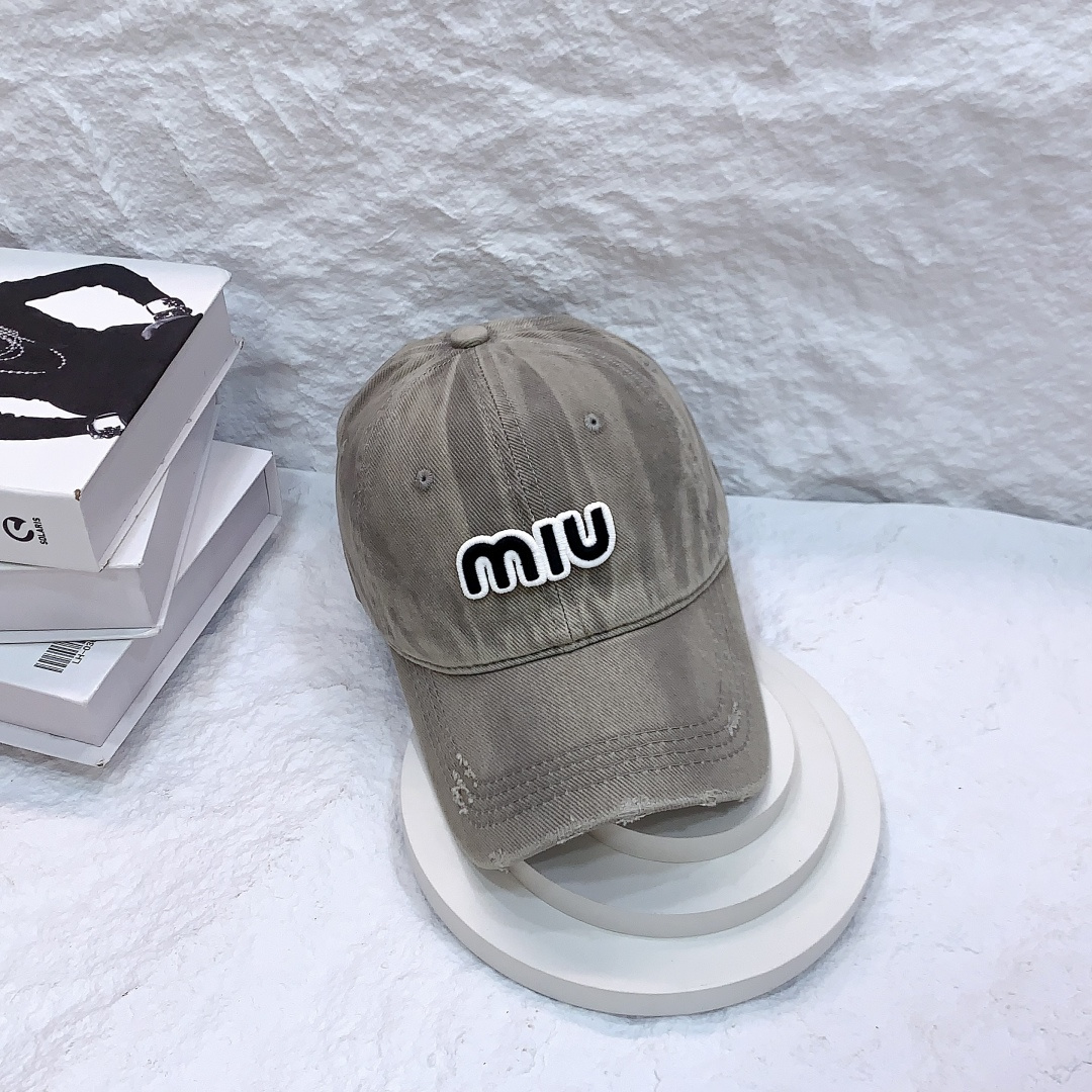 🎀miumiu西瓜纹小众设计棒球帽缪缪立体感logo