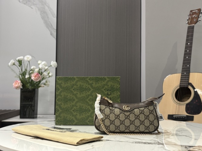Gucci Ophidia Mini Bag, GG Supreme Canvas, Brown Leather Trim, Chain Strap 1 Gucci Ophidia Mini Bag, GG Supreme Canvas, Brown Leather Trim, Chain Strap