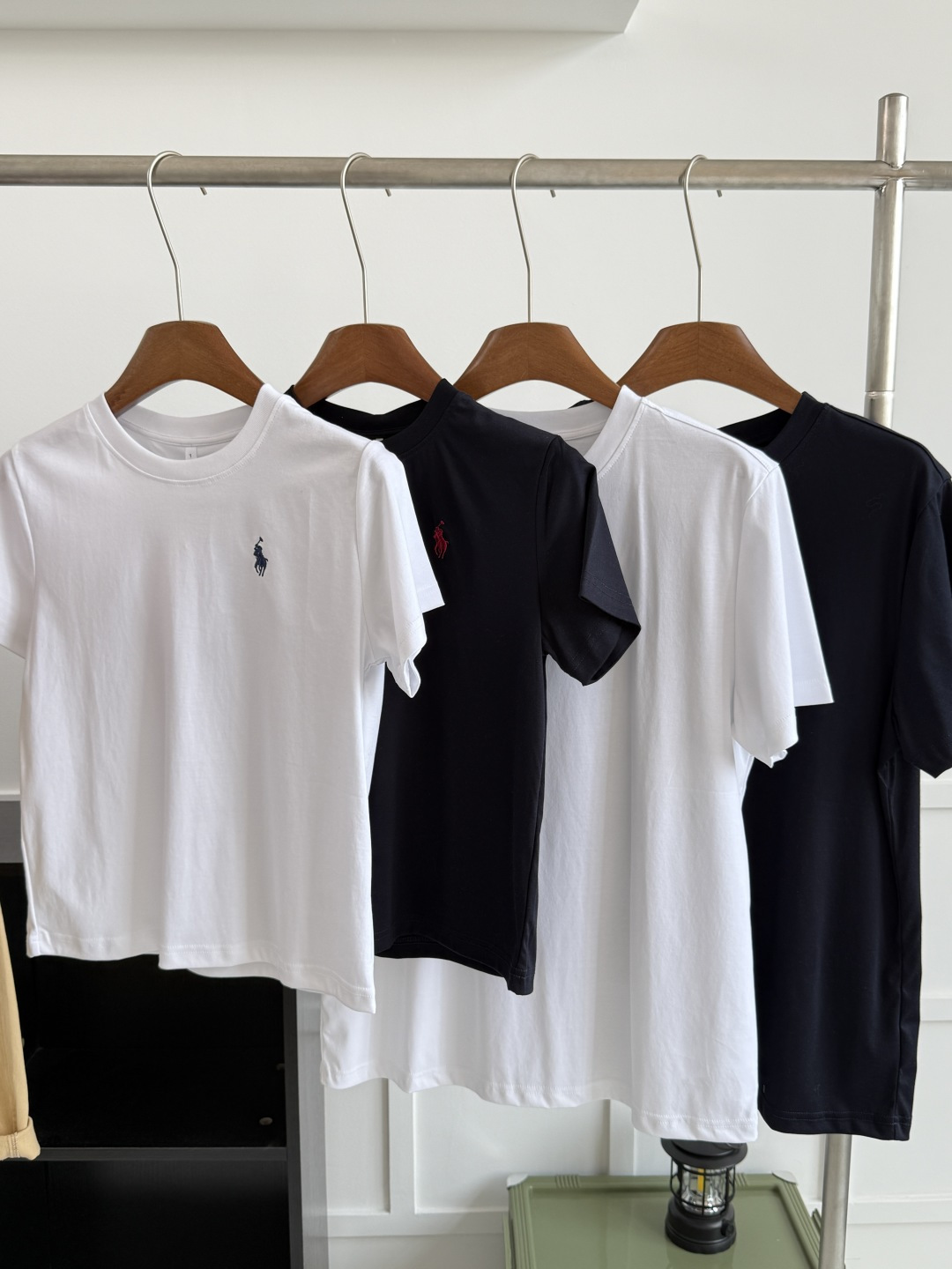 Niños tallas 140-180, 69@ | Adultos tallas 170-190, 69..@ | ¡Venta rápida por pieza! ¡El techo de la ropa familiar de v…