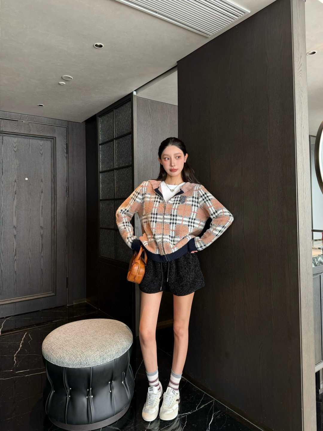 NO:666957,,, 19860909,, ,Women's clothing