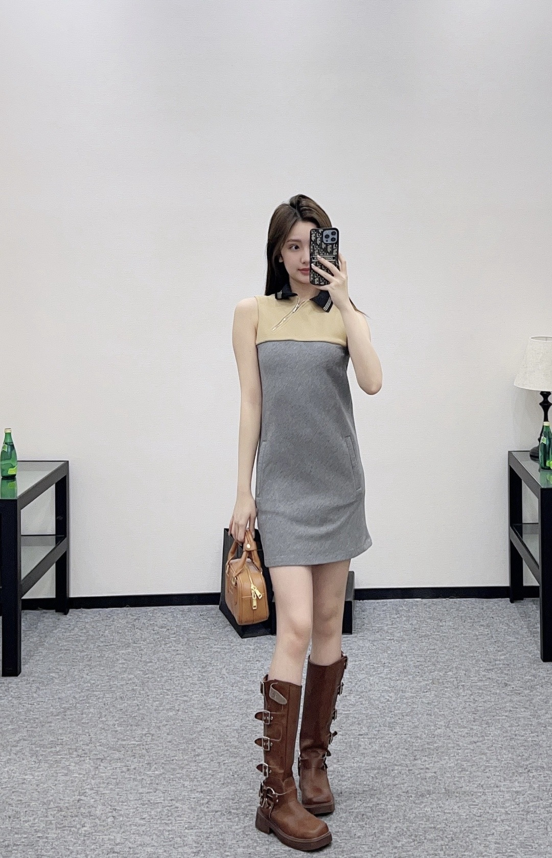 NO:684707,,,19860909,,,Women's clothing