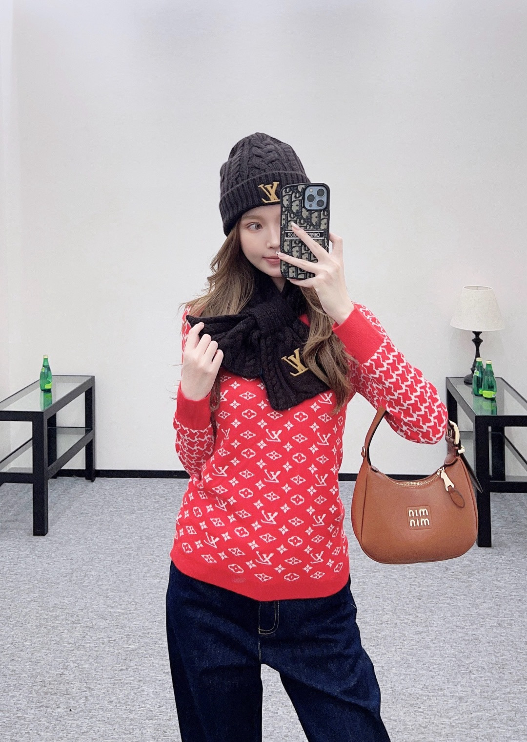 NO:686145,,,19860909,,,Women's clothing