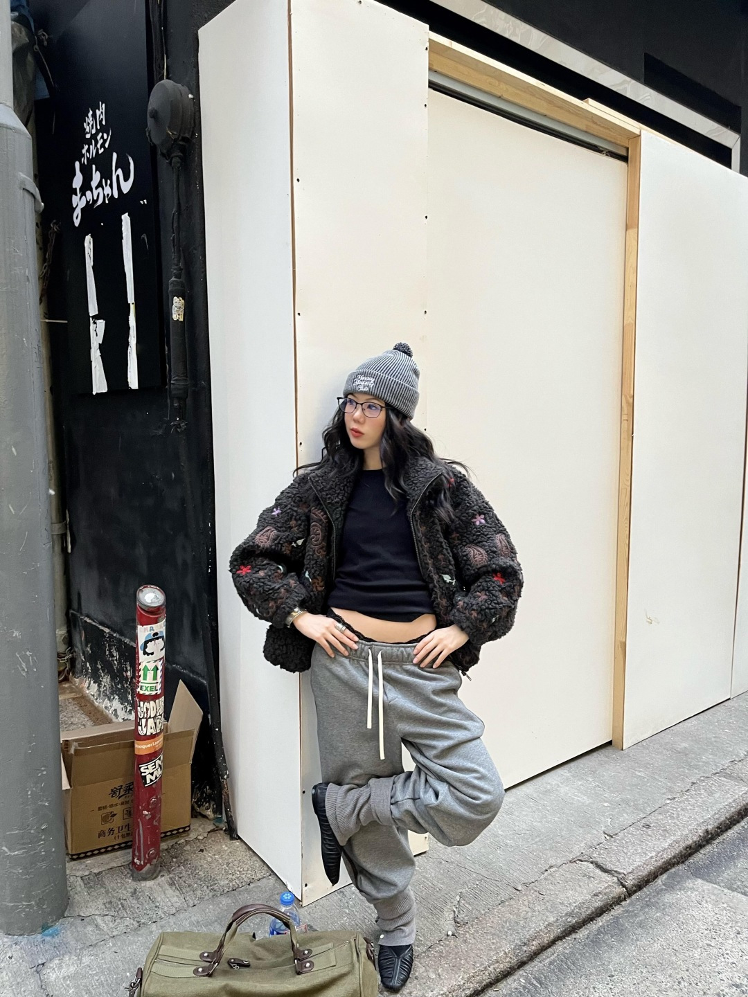 NO:686142,,,19860909,,,Women's clothing