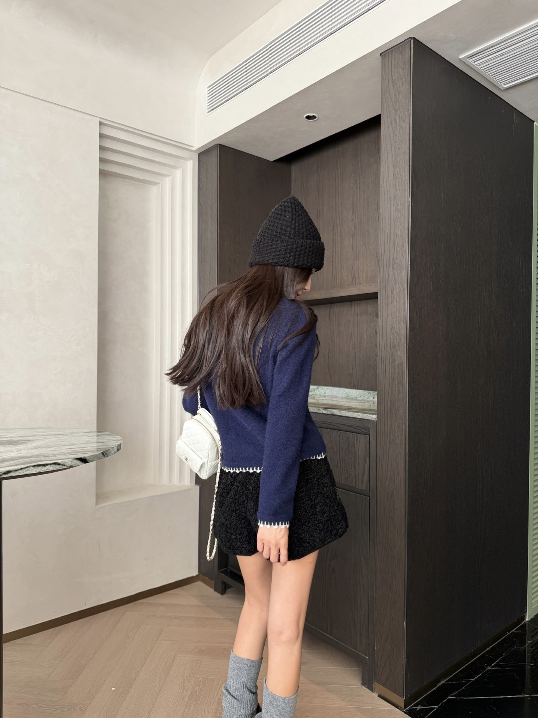 NO:686472,,,19860909,,,Women's clothing