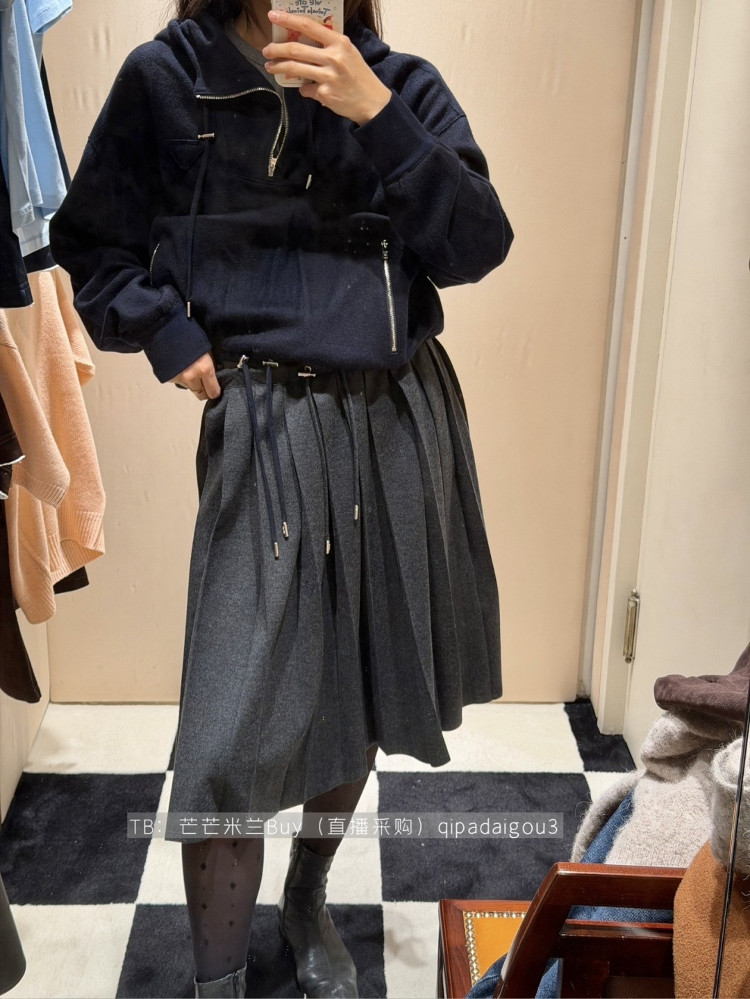 NO:686441,,,19860909,,,Women's clothing