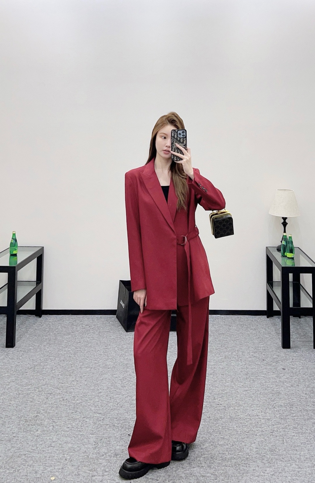 NO:686846,,,19860909,,,Women's clothing