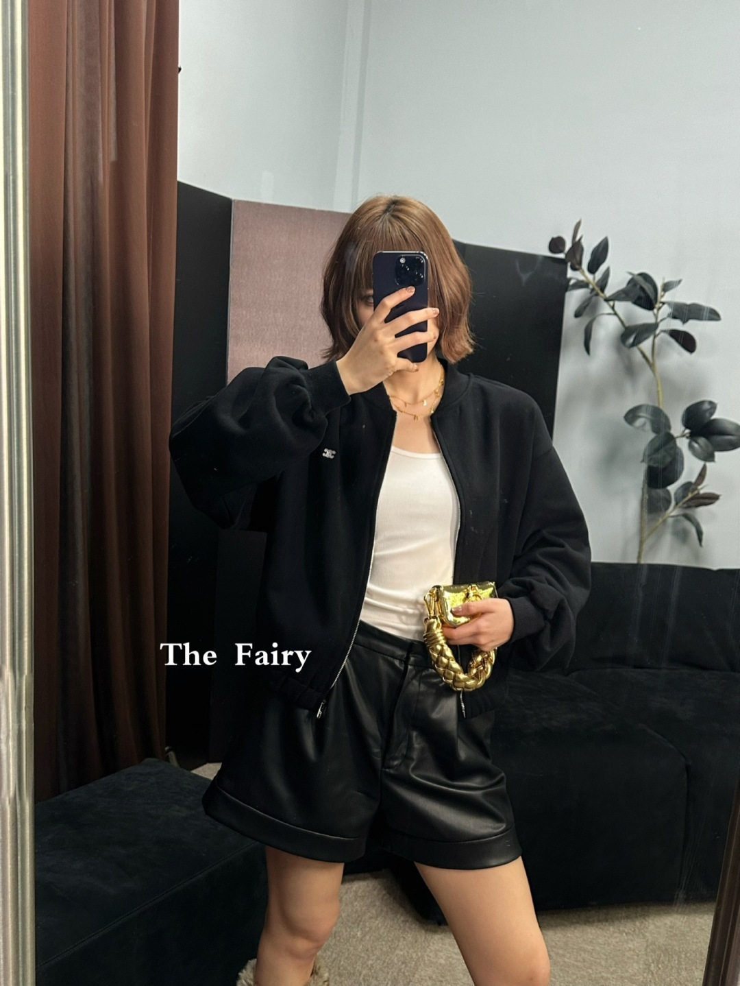 NO:693661,,,19860909,,,Women's clothing