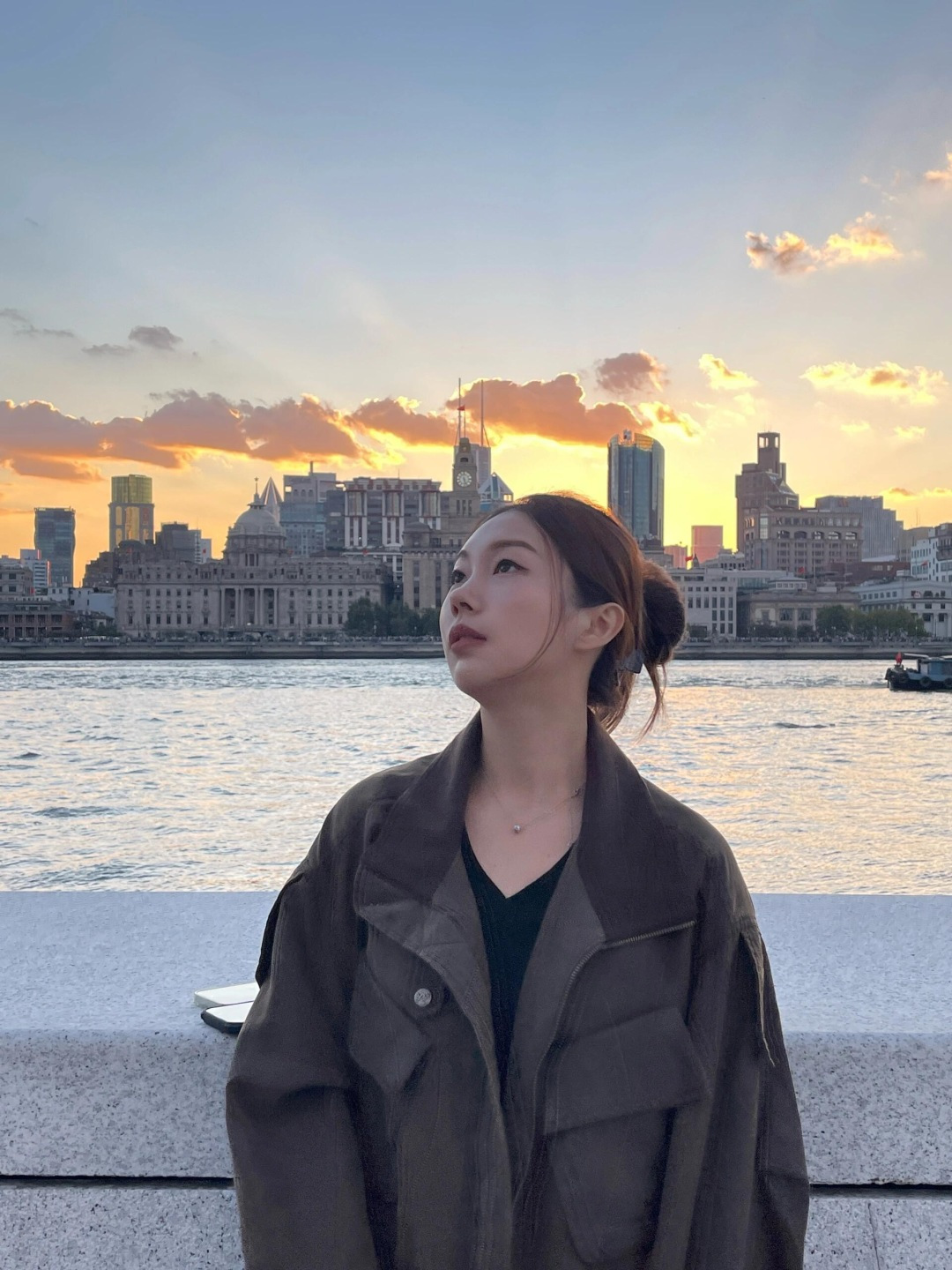 NO:694521,,,19860909,,,Women's clothing