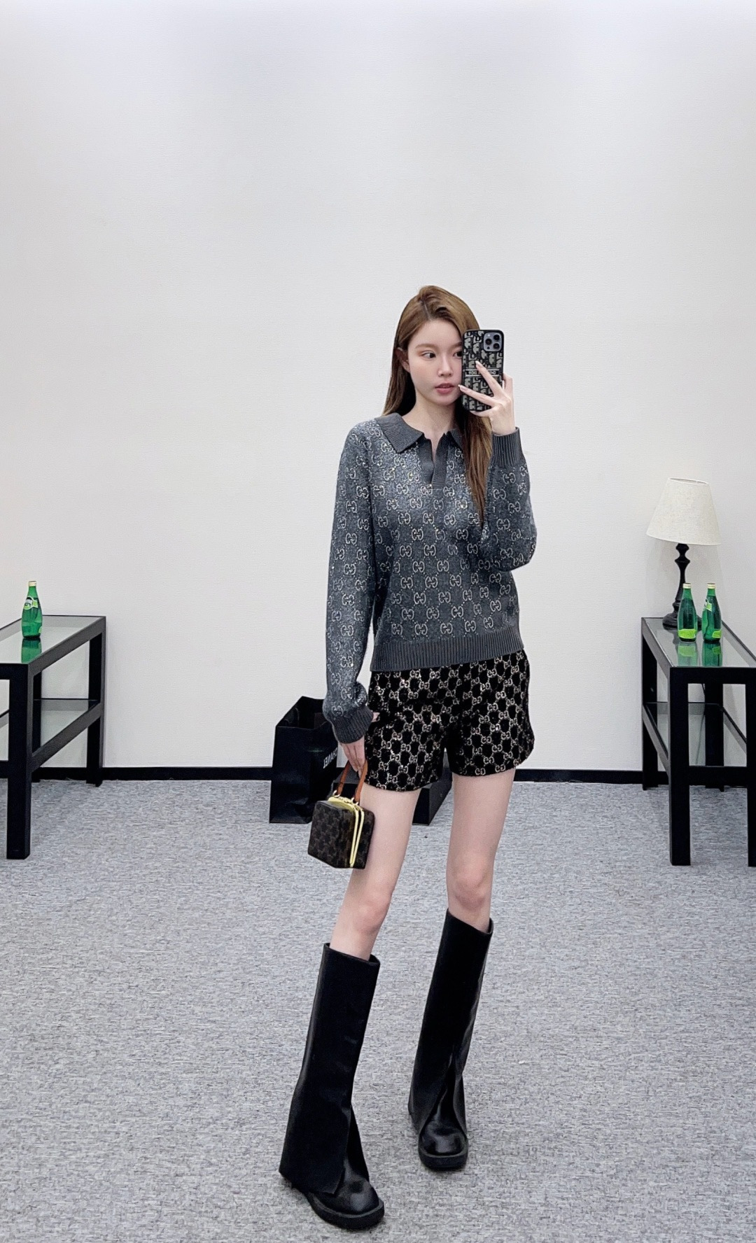 NO:694502,,,19860909,,,Women's clothing